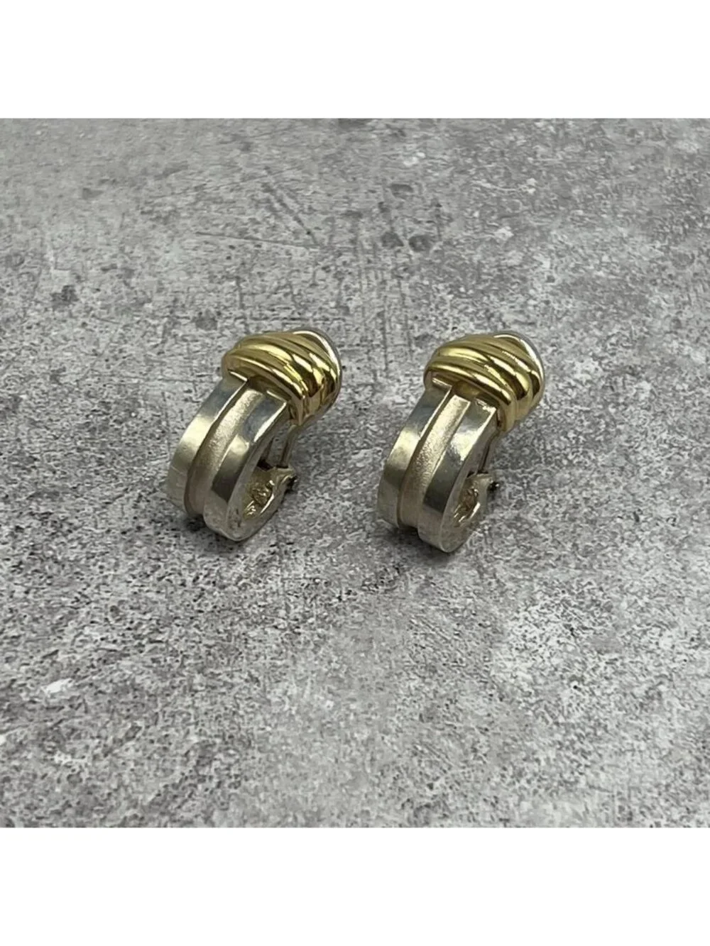 Tiffany & Co Groove with Earrings YG